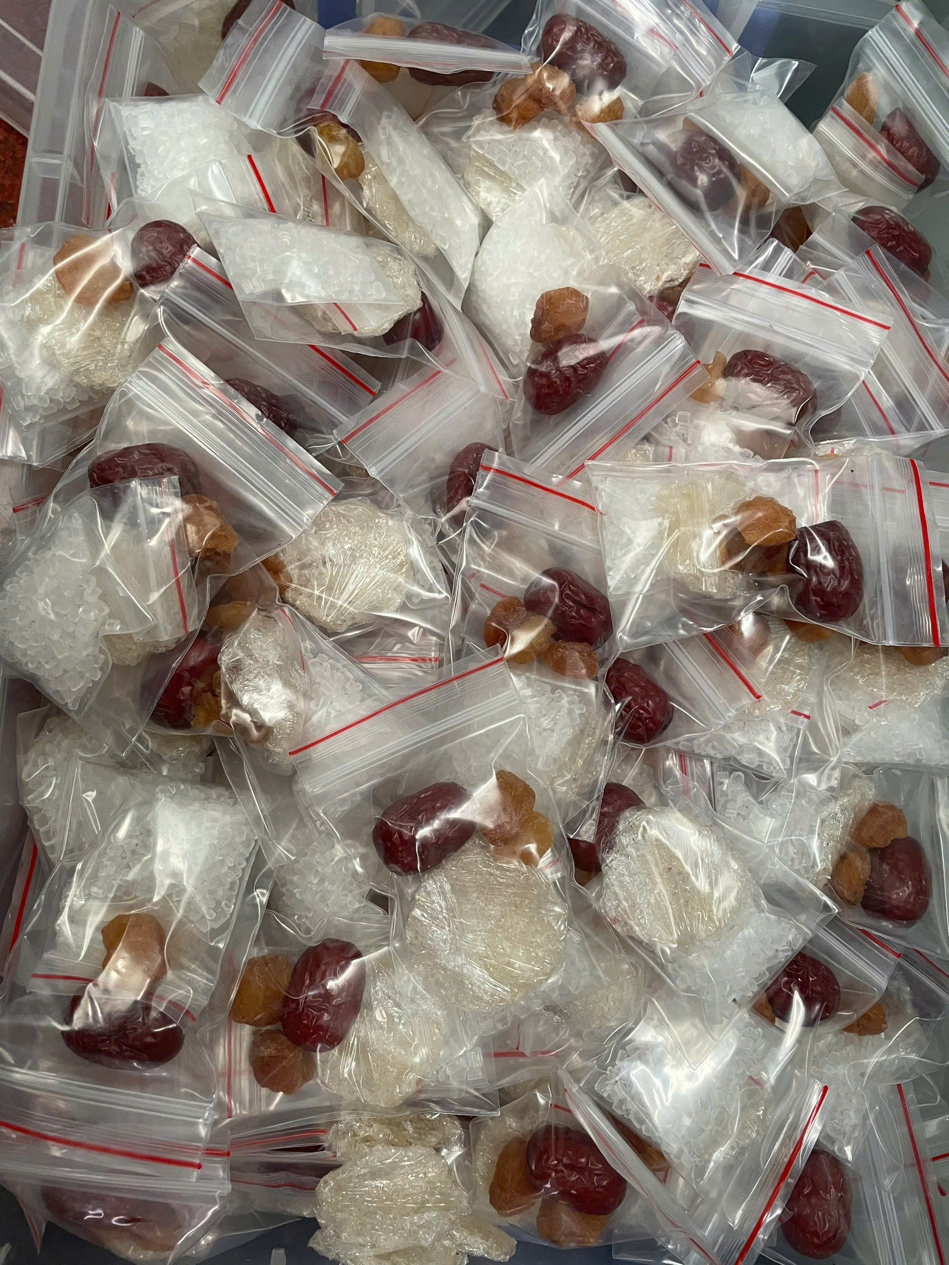 [SET 1]Viên Yến Baby Chia Sẵn   Mix Táo Đỏ - Đường Phèn - Long Nhãn  - Yến Sào Trang Birdnest - Tăng Cường Sức Khỏe - Tăng Hệ Miễn Dịch - Tăng Sức Đề Kháng