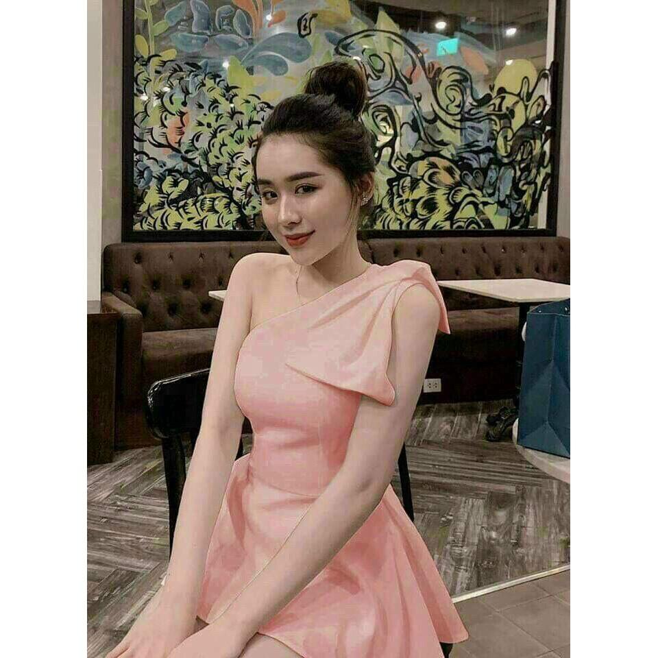 Set bộ nơ một vai nữ tính cho nàng