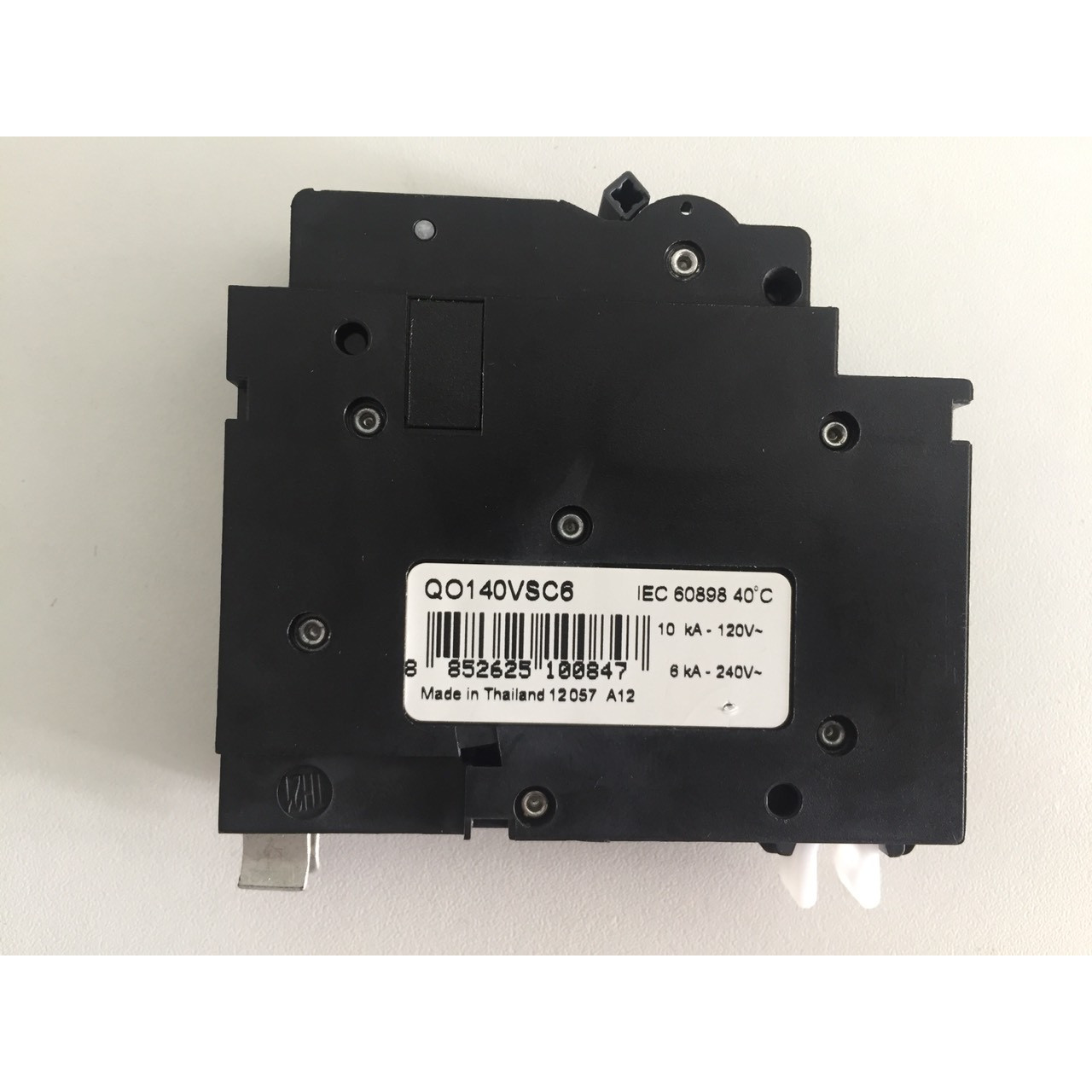 CẦU DAO CP TÉP 1P 40A QO140VSC6