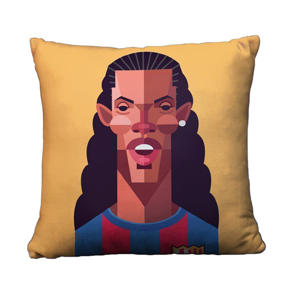 Gối vuông Ronaldinho - GVST113