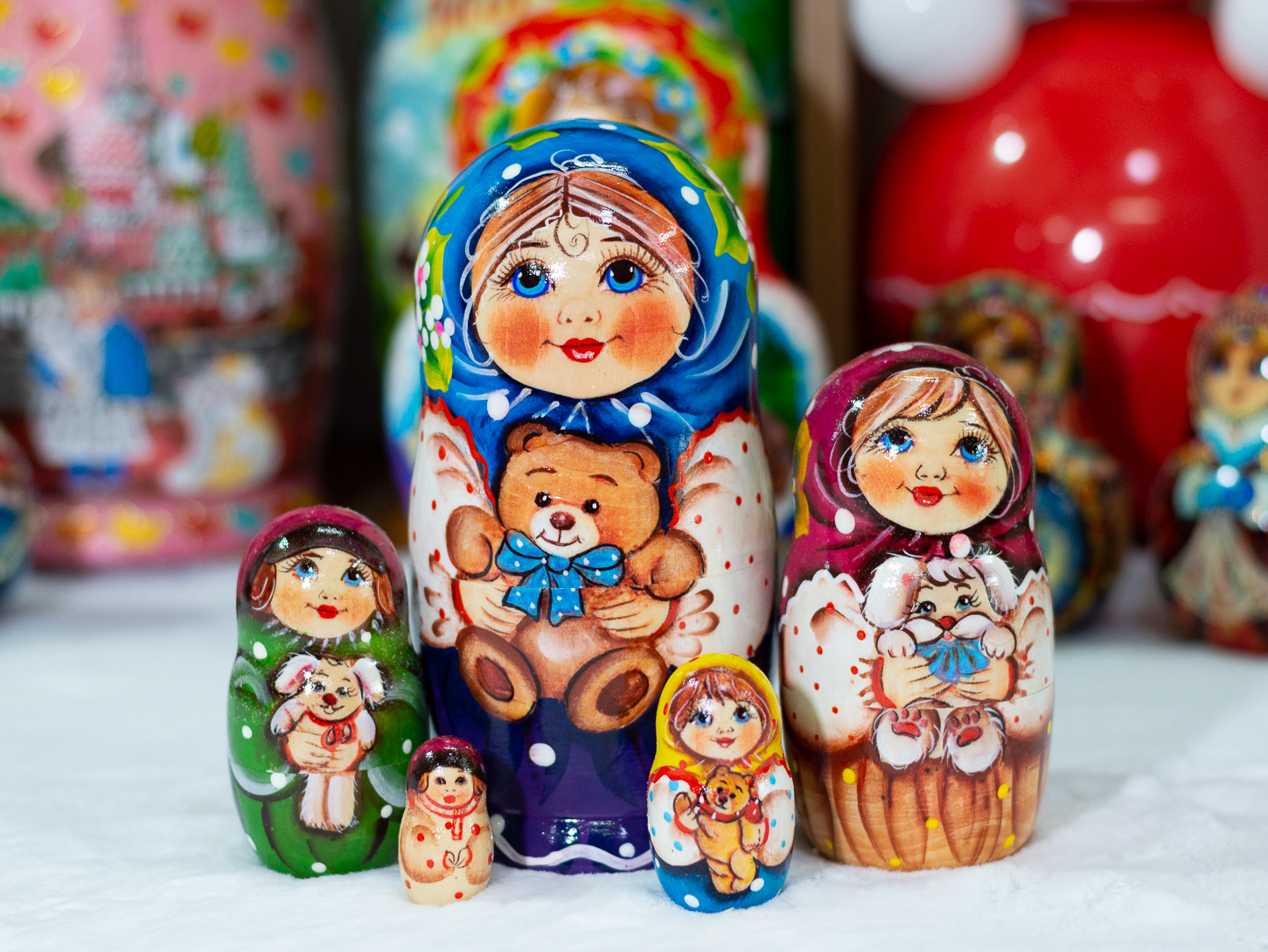 BỘ BÚP BÊ NGA MATRYOSHKA 5 LỚP 15CM HÀNG LƯU NIỆM "CÔ BÉ MISA ÔM GẤU" CỰC ĐẸP VÀ DỄ THƯƠNG