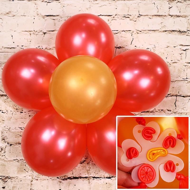 Miếng cài bong bóng hình bông