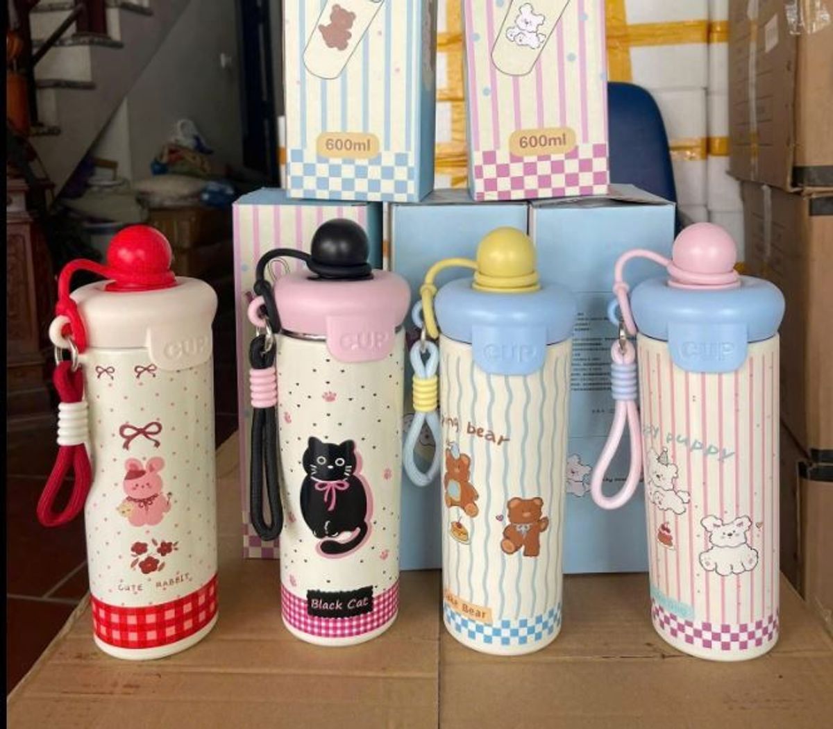 Bình Giữ Nhiệt Lạnh Nắp Tròn CUP 600ml Thiết Kế Kèm Dây Đeo