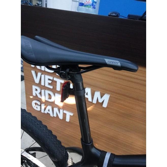 Xe đạp thể thao nữ GIANT LIV OBSESS ADV 2 27.5 2021