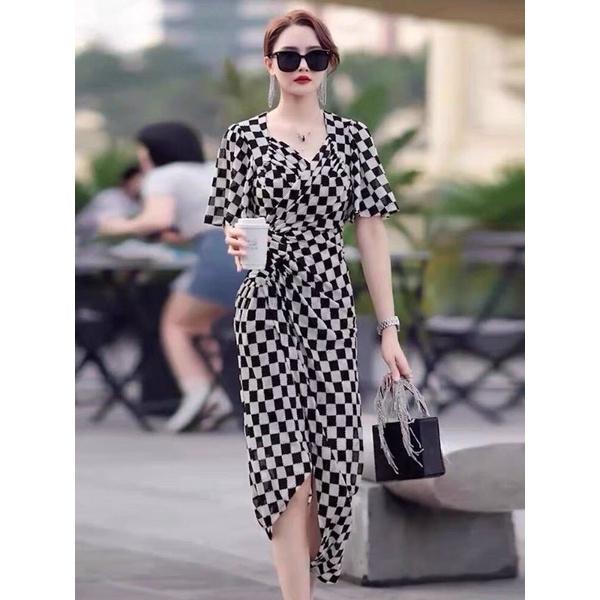 ĐẦM BODY CARO NHÚN EO
