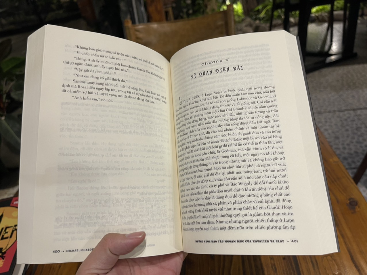 (Giải thưởng Pulitzer 2001) (Sách bán chạy của New York Times) [Top 10 tác phẩm văn học kinh điển hay nhất mọi thời đại] NHỮNG CUỘC ĐÀO TẨU NGOẠN MỤC CỦA KAVALIER &amp; CLAY – Michael Chabon - Vũ Ngọc Trà dịch - Phoenixbooks– bìa mềm