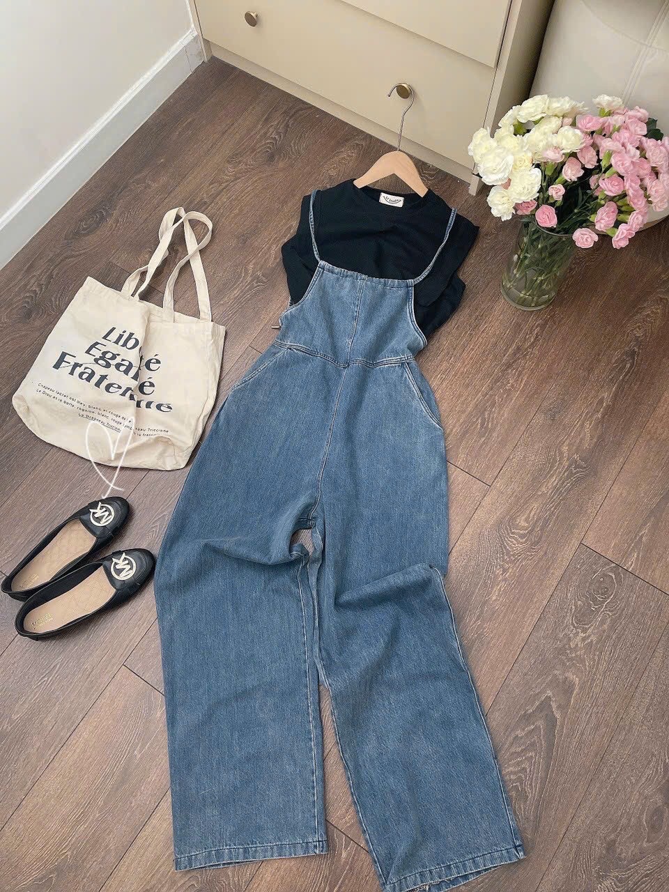 SET JUMPSUIT ĐỒ BAY QUẦN YẾM 2 DÂY DÀI ỐNG RỘNG JEANS LƯNG CAO SUÔNG ĐỨNG + ÁO THUN TRƠN ĐI CHƠI DẠO PHỐ ĐI BIỂN