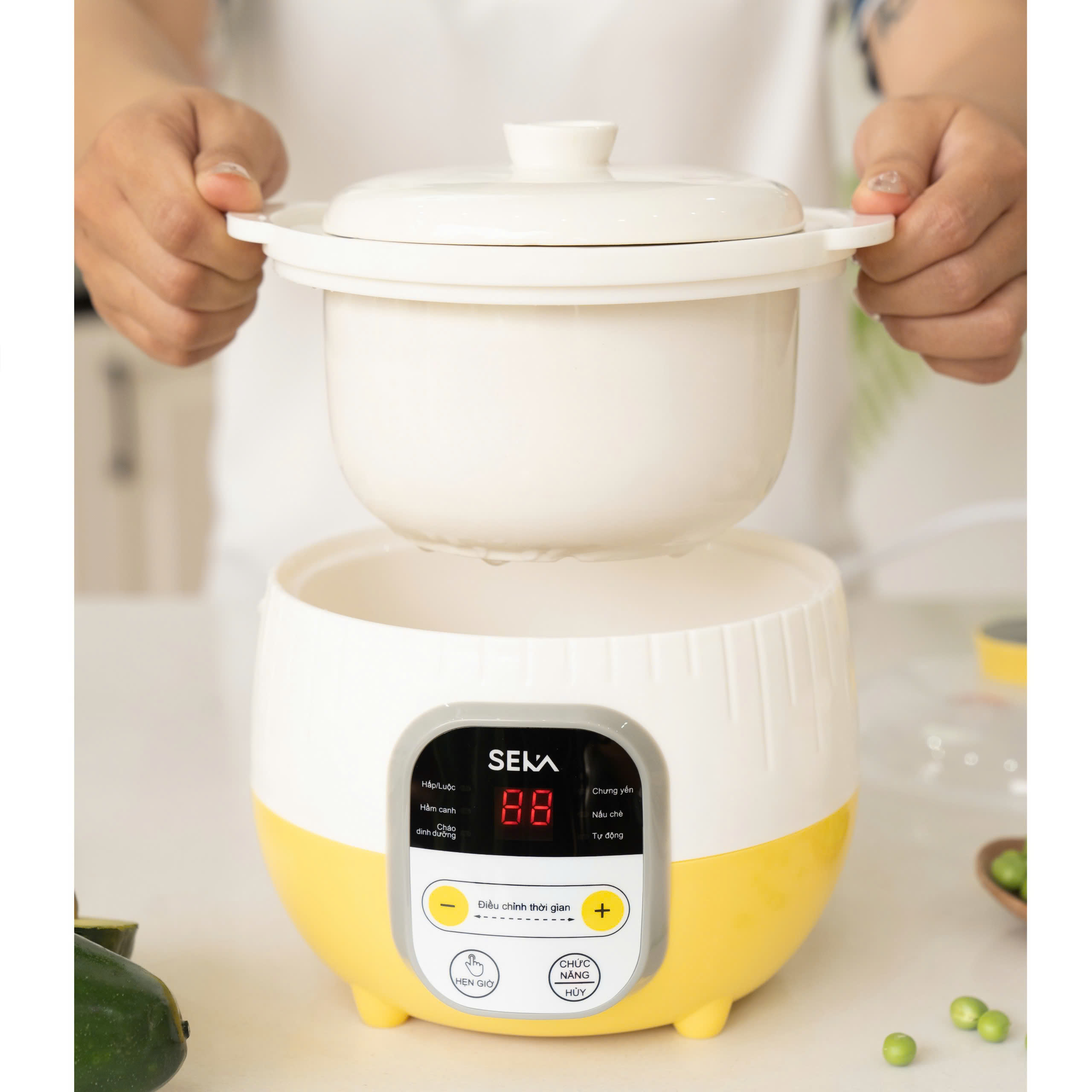 Nồi Cháo Chậm Điện Tử SEKA 0,8L SK6132 - Màu Ngẫu Nhiên - Hàng Chính Hãng