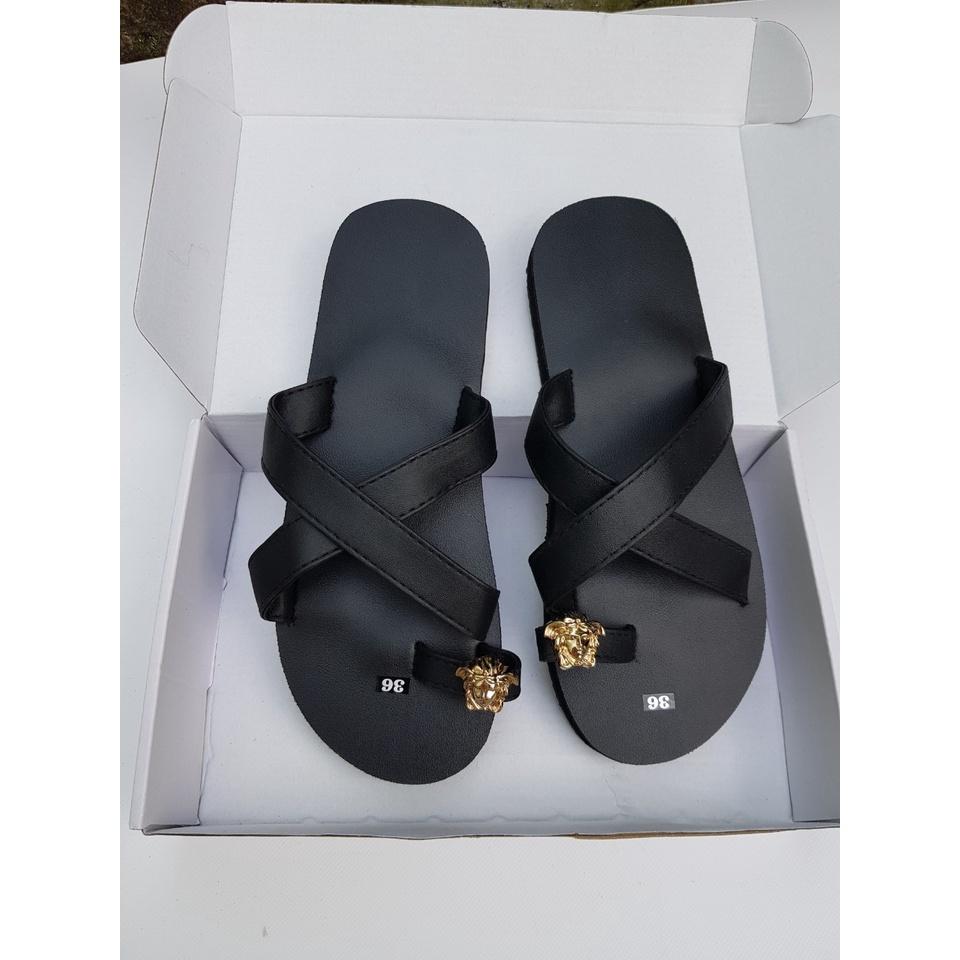 sandal đồng nai dép sỏ ngón nam và nữ ( đế đen quai đen ) size từ 34 nữ đến 43 nam