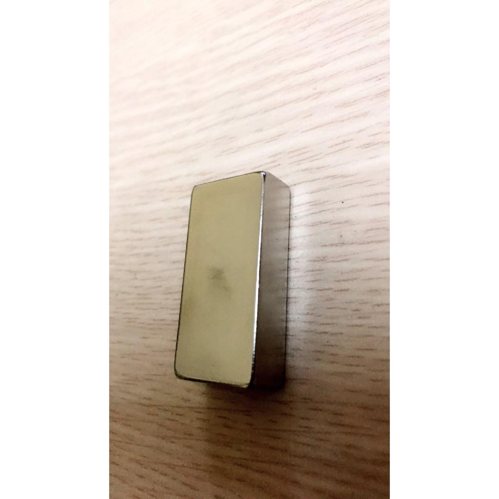 Nam châm viên trắng 40x20x10mm