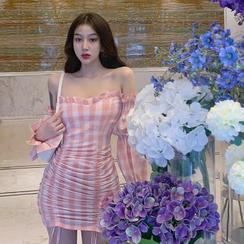 Đầm trễ vai dây rút caro hồng pink mẫu 2021