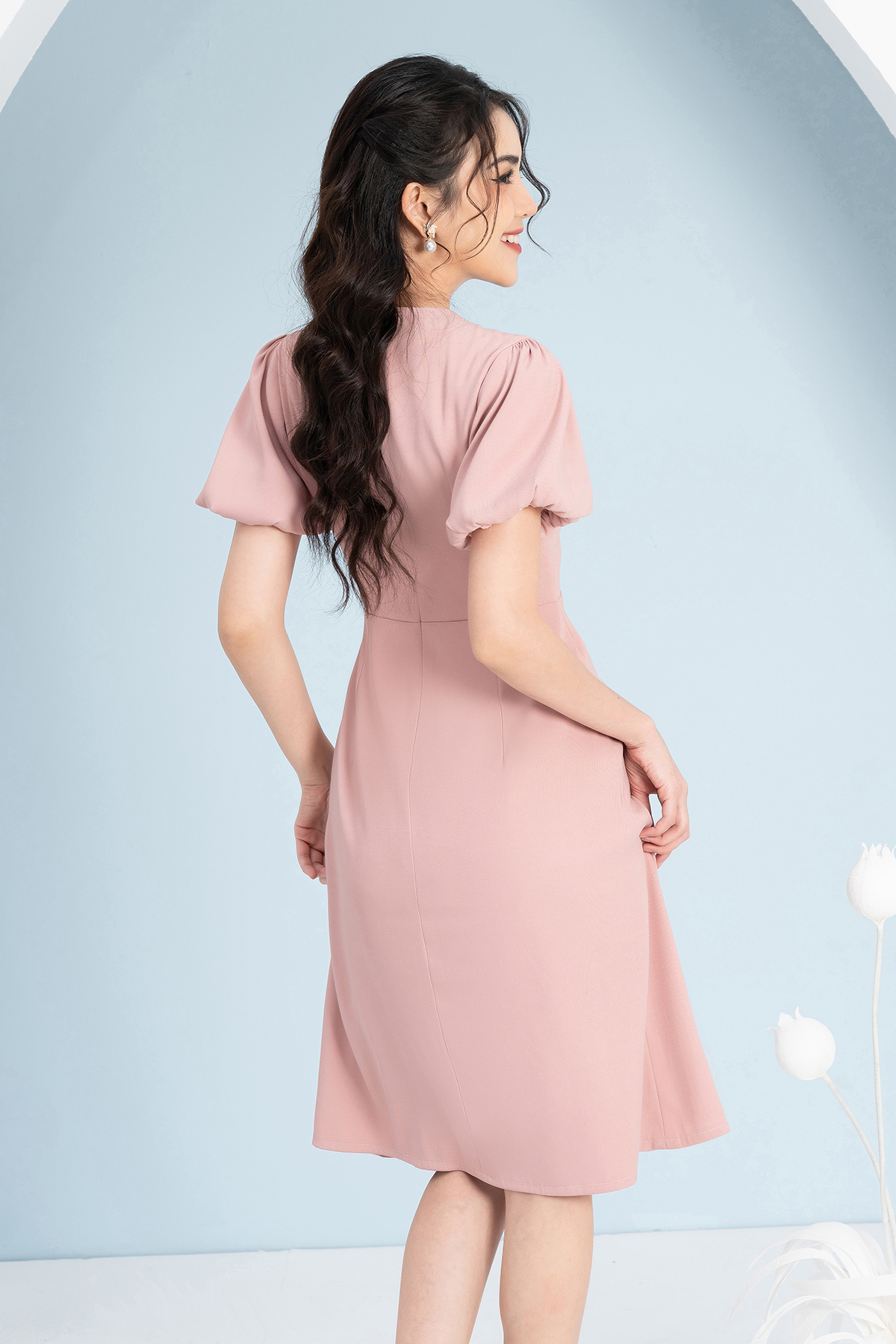 Đầm Thiết Kế Dáng Ôm A Luperi LFV3288 Tay Bồng Cổ Tròn Phối Túi Cúc