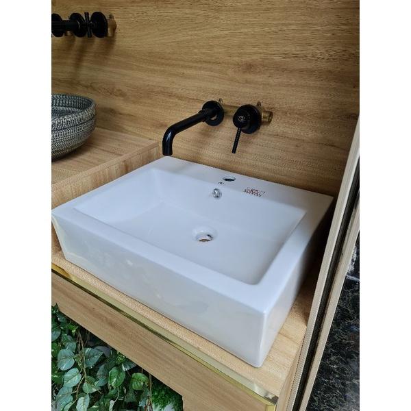 Lavabo sứ đặt bàn vuông men nano tuyết cao cấp KT 56*45*15