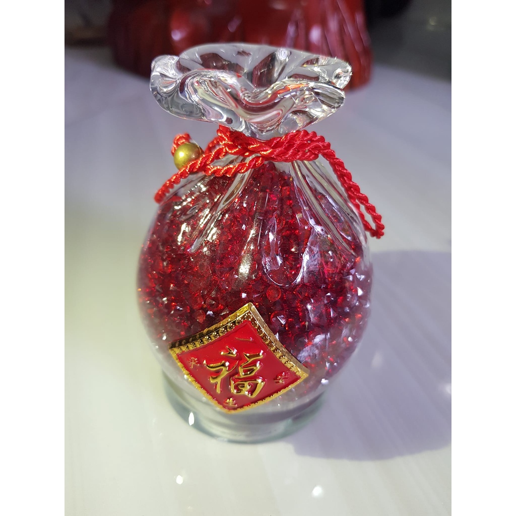 Tượng Túi Tiền Để bàn làm việc và xe hơi Thạch Anh ĐỎ ĐÔ ĐẬM ĐẸP tự nhiên cao 10cm x 7cm hợp mệnh HỎA THỔ trưng rất đẹp xinh may mắn ạ