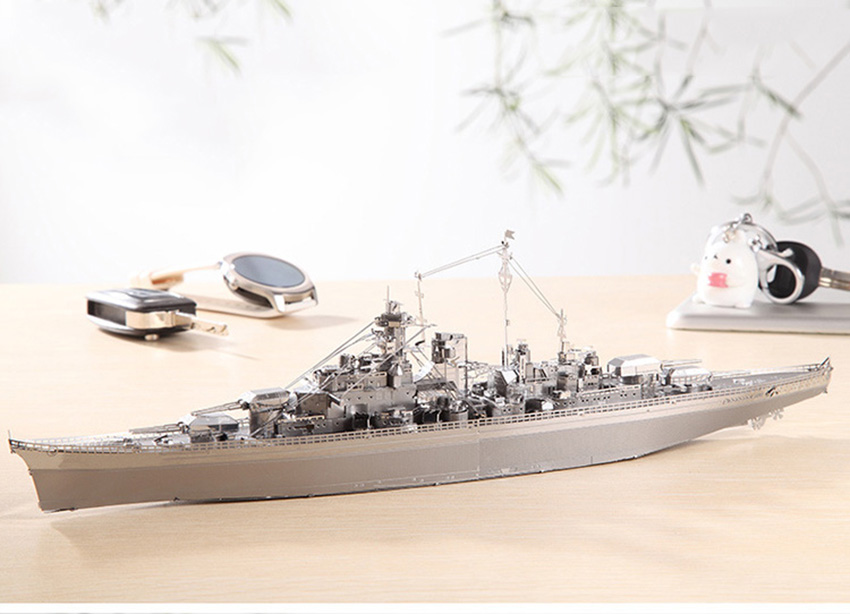 Mô hình thép 3D tự ráp tàu chiến Bismarck Battleship