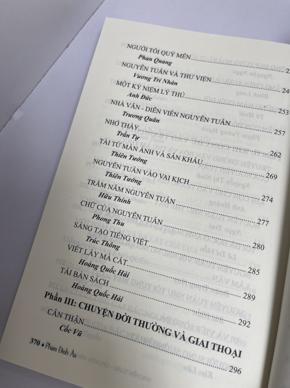 NGUYỄN TUÂN chuyện văn chuyện đời – Phạm Đình Ân sưu tầm, tuyển chọn và biên soạn – Trung tâm Nghiên cứu Quốc Học