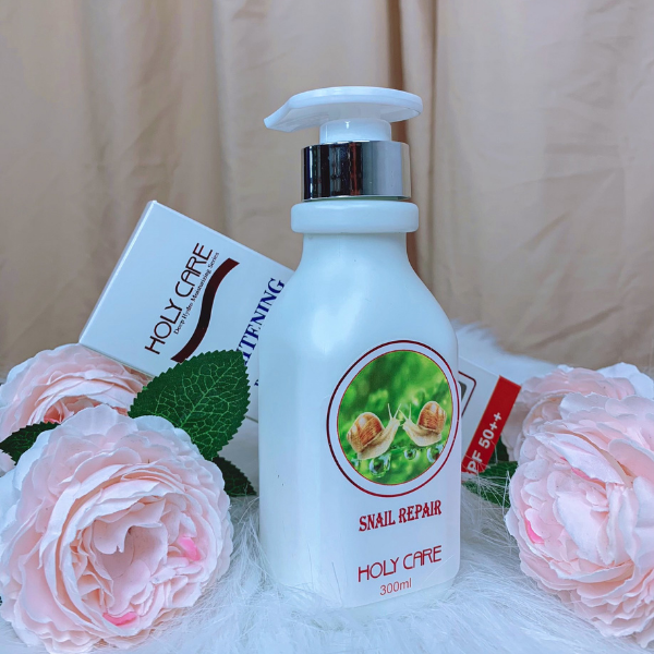 Kem dưỡng trắng da toàn thân Holy Care - Holy Care Whitening Body Lotion