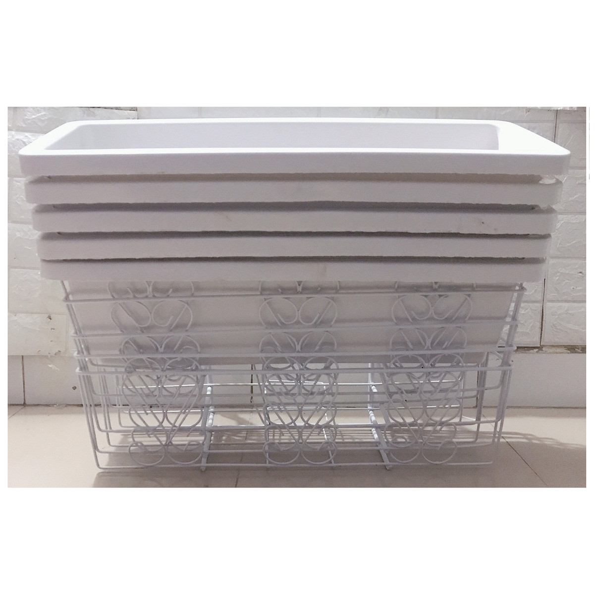 Combo 5 Giỏ Sắt Treo Chậu Hoa Ban Công Hình Chữ Nhật KT 56x18x15Cm - Màu Trắng + 5 Chậu/ Khay/ Máng Nhựa Trồng Rau, Trồng Hoa, Cây Cảnh Kích Thước 60X20X16Cm - Màu Trắng