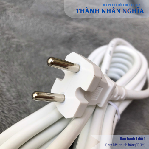 Ổ cắm Điện Quang ĐQ ESK SM740SL (4 lỗ 3 chấu, 4 công tắc)