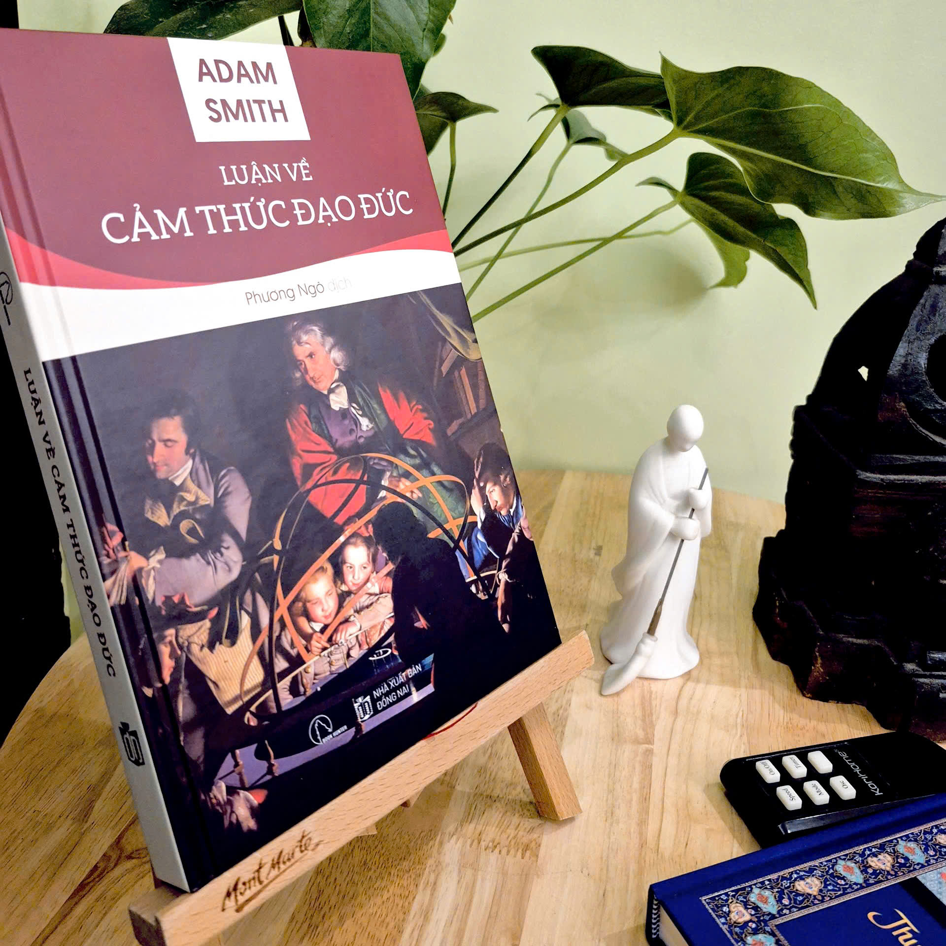 Luận Về Cảm Thức Đạo Đức– Adam Smith – Hunter Books