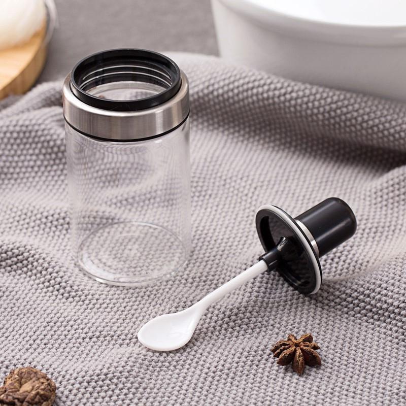 Lọ thủy tinh đựng gia vị trong suốt kèm muỗng