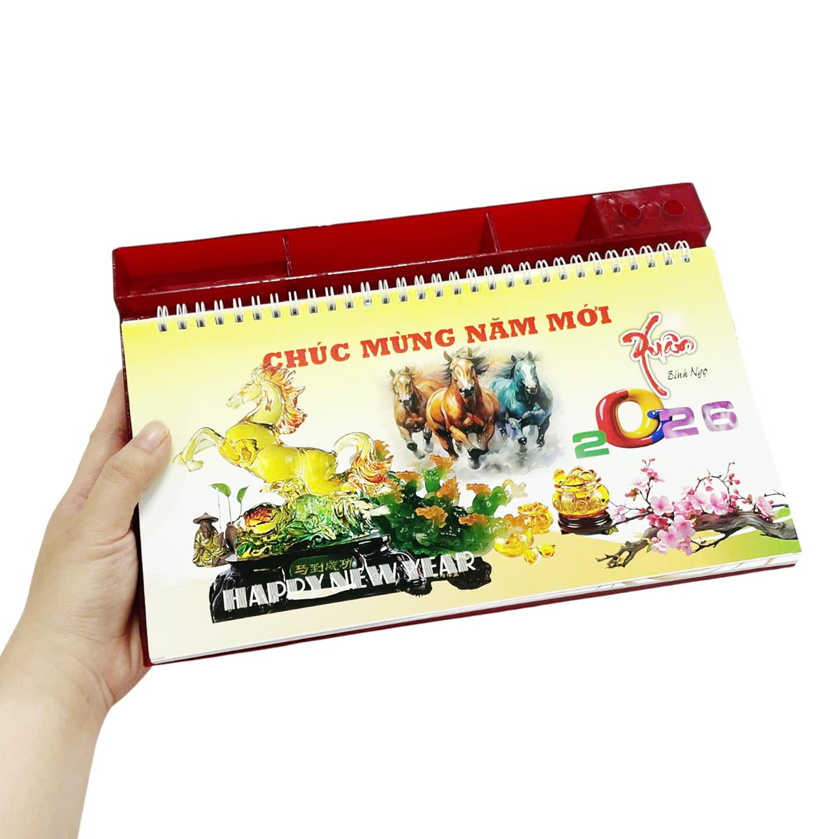 Lịch Bàn Tuần Đế Nhựa Bính Ngọ 2026 - Văn Khoa (Mẫu Màu Giao Ngẫu Nhiên)