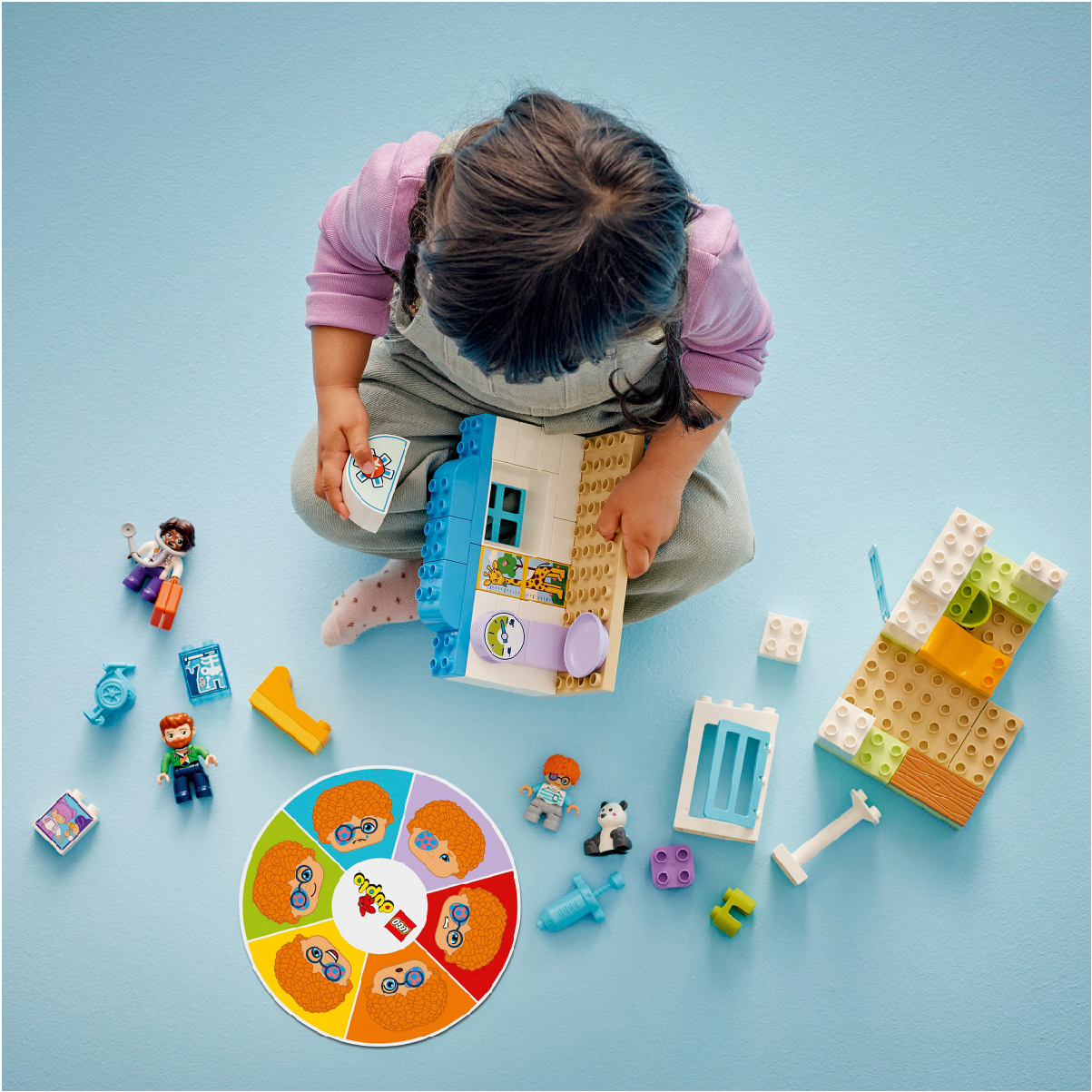 LEGO DUPLO 10449 Đồ Chơi Lắp Ráp Phòng Khám Bác Sĩ (65 Chi Tiết)