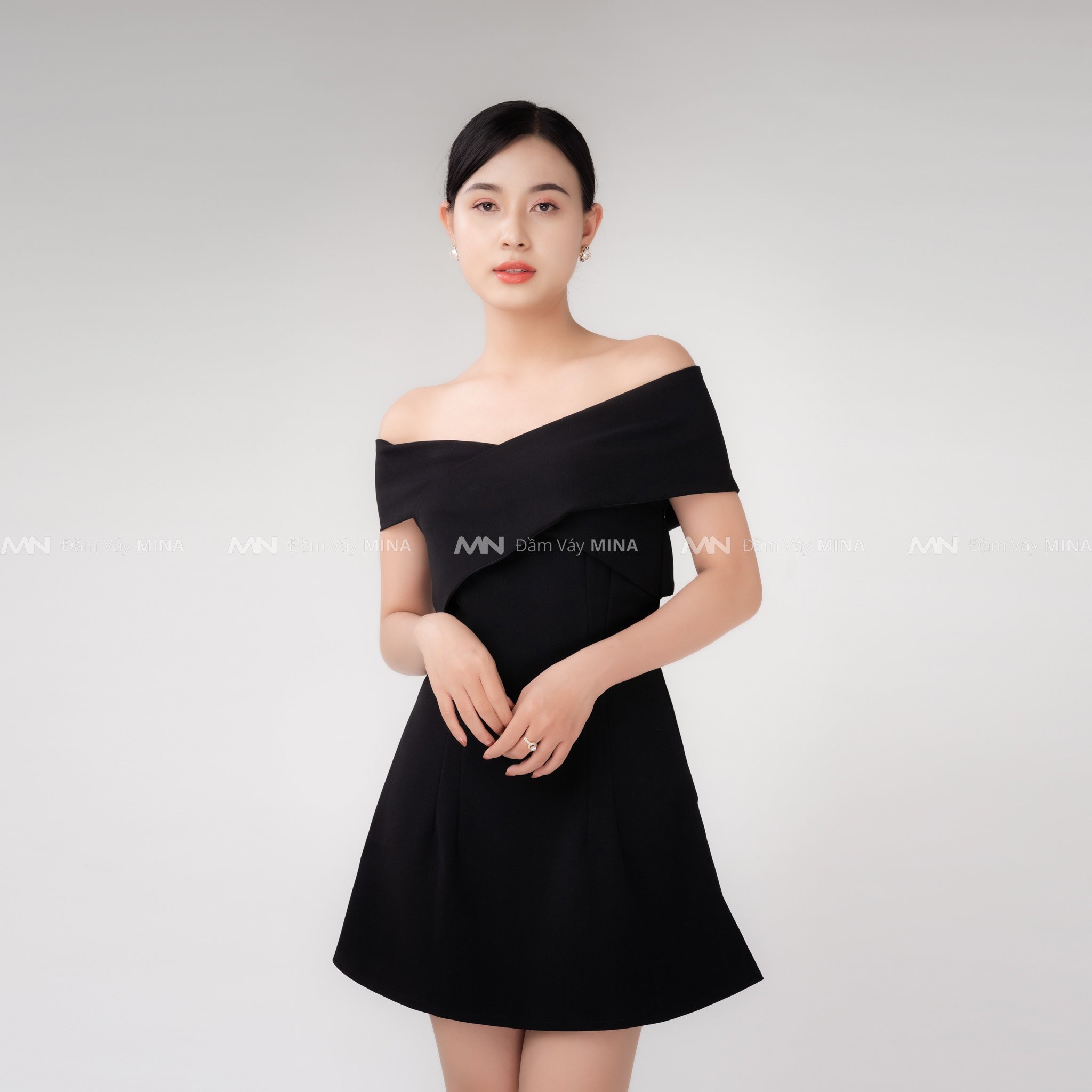 Váy đen trễ vai FREE SHIP Váy đen cá tính dáng xoè dự tiệc đi chơi dạo phố sang đẹp MN138 - Đầm Váy Mina