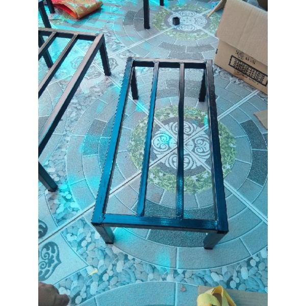 Kệ thép Dài 50cm, Rộng 25, Cao 15cm. 4 chân, 2 nan phụ, hộp thép 2*2cm