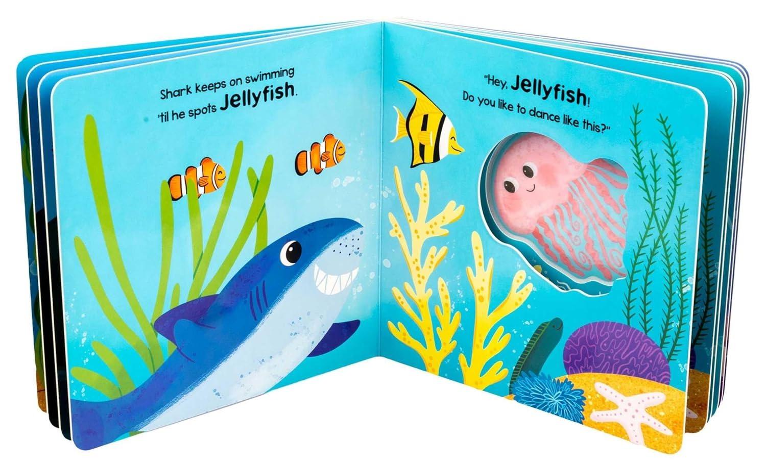 Sách ngoại văn: Squish, Squish Shark!