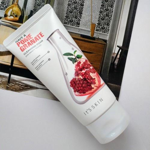 Sữa rửa mặt giúp da se khít lỗ chân lông It's Skin Have a Pomegranate Cleansing Foam Hàn Quốc 150ml