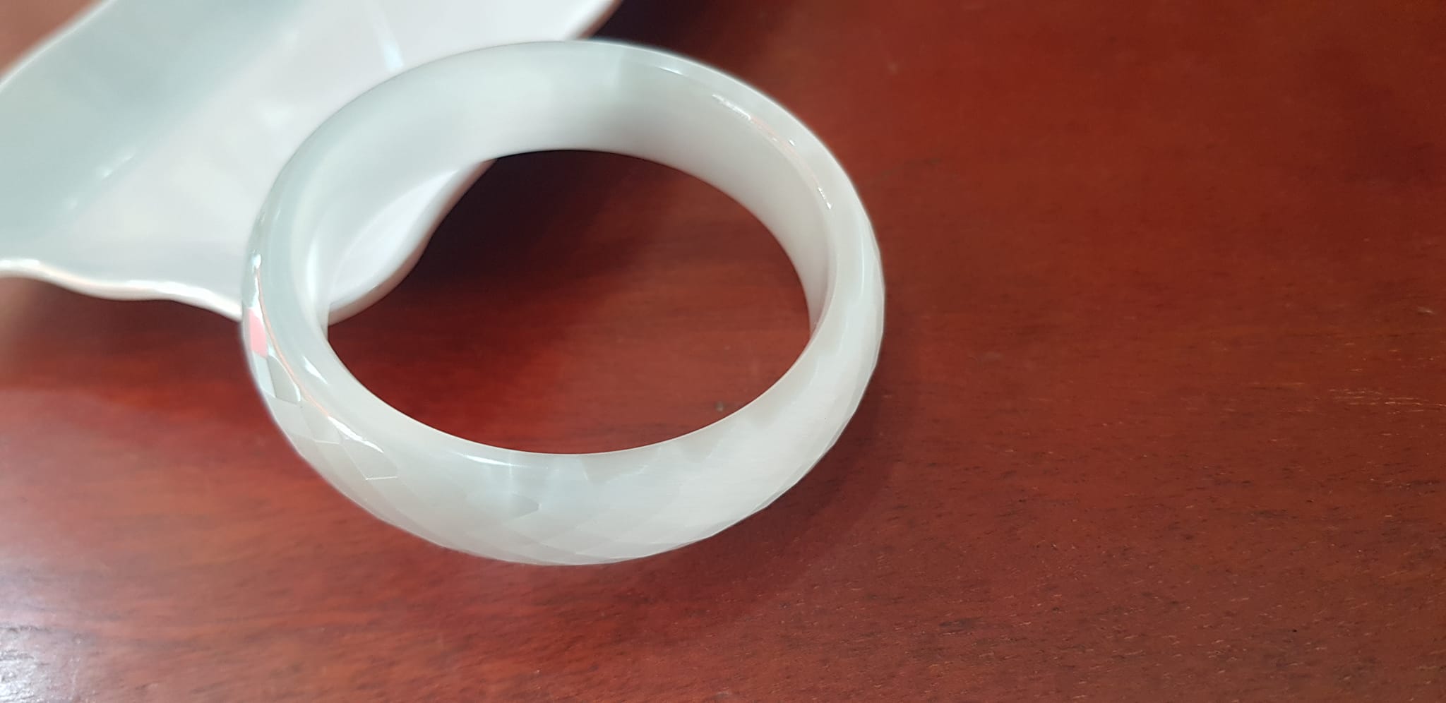 Vòng tay nữ Bản Hẹ đá mắt mèo giác trắng mới đẹp Vòng Ni 54mm x Cao 15mm x dầy 7mm Nữ mệnh kim mệnh thuỷ nặng 50kg - 55kg đeo ạ