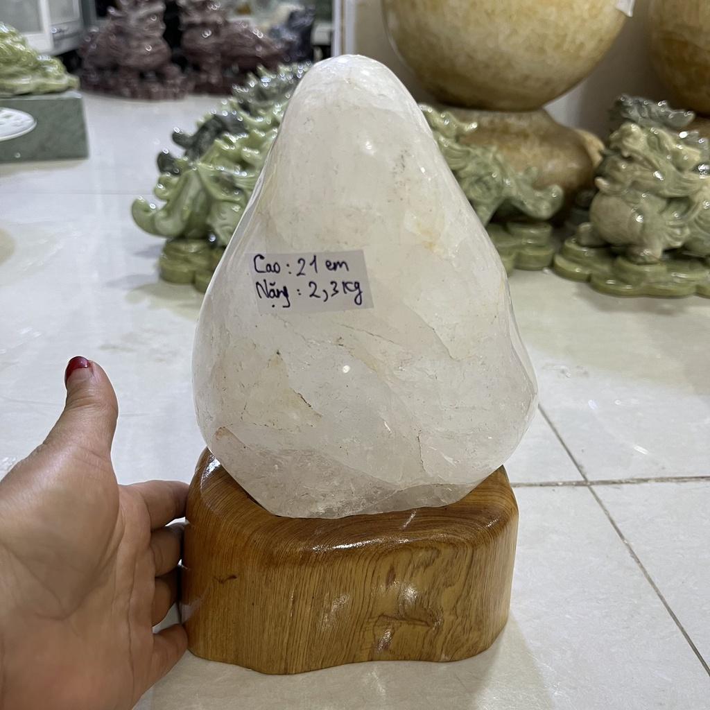 Đá, trụ đá thạch cao 25 cm nặng 2.1 kg tự nhiên cho người mệnh Thủy và Kim cả đế