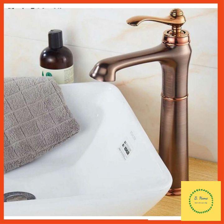 Sen tắm cây đứng đồng thau cao cấp, phòng cách quay tộc