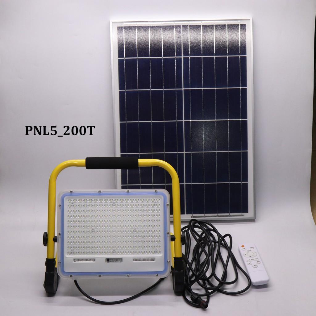 Đèn Năng Lượng Mặt Trời 200W