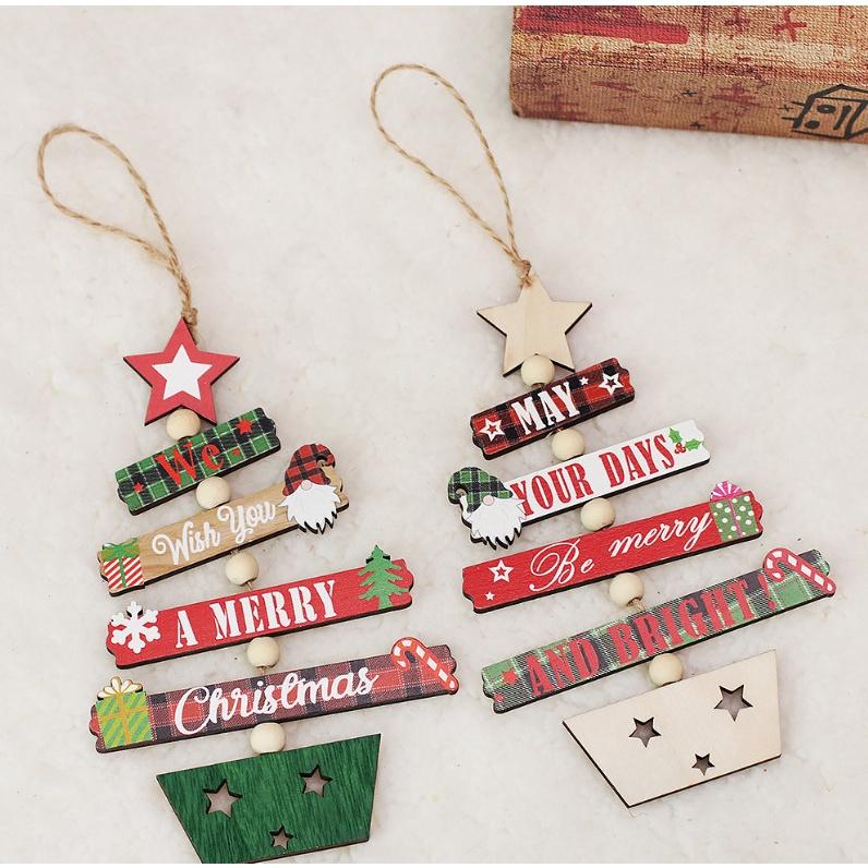 Phụ kiện trang trí Giáng sinh kiểu vòng có chữ Merry Christmas
