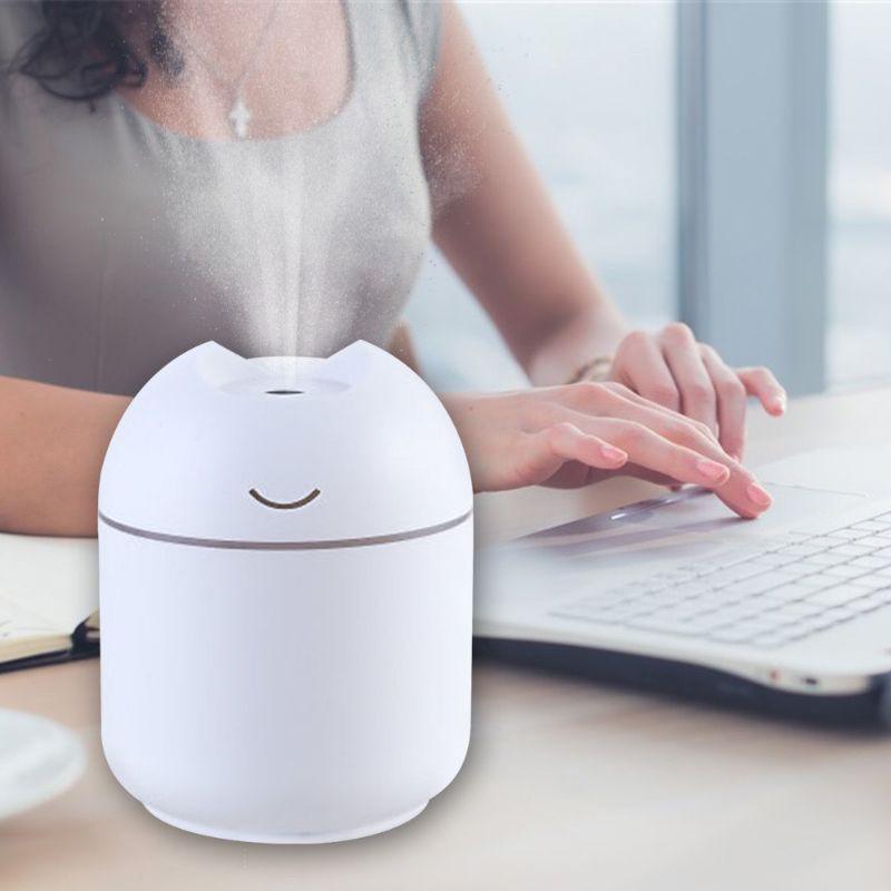 Máy Khuếch Tán Tinh Dầu Phun Sương Tạo Ẩm Mini Có Đèn Led