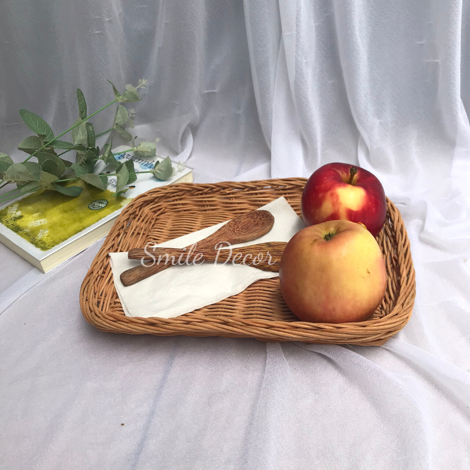 Khay mây chữ nhật màu nâu Smile Decor đựng đồ ăn, trang trí homestay, cafe, spa