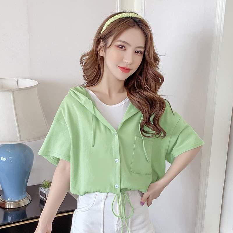 ÁO CROPTOP FORM RỘNG NÓN NÚT