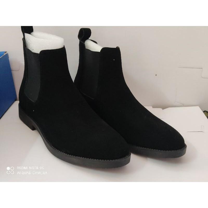 Chelsea boots lộn đen, đế crep