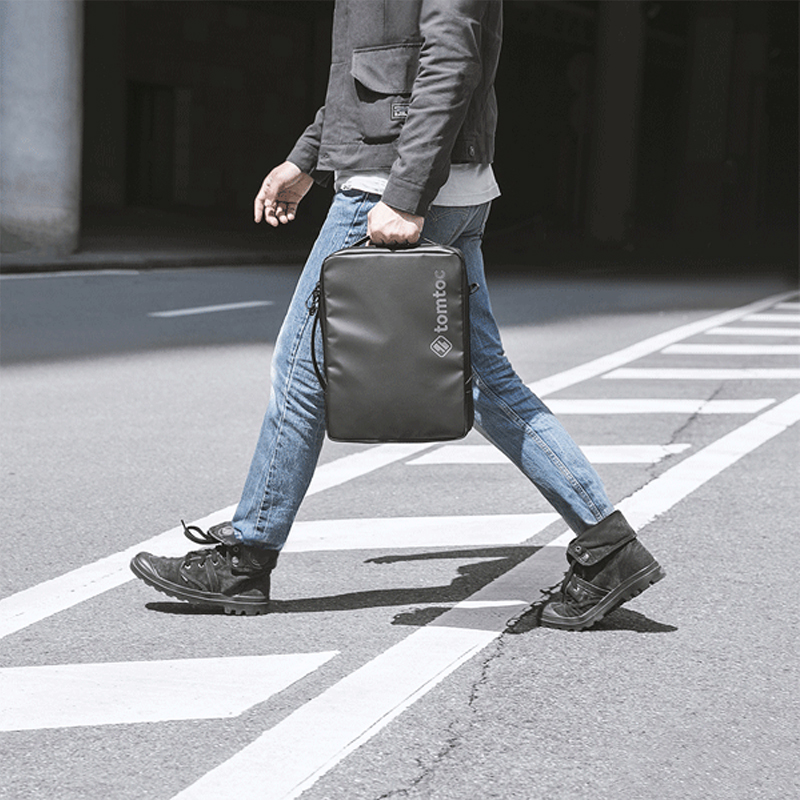 Túi đeo chéo chính hãng TOMTOC (USA) Urban Codura Shoulder Bags - H14-E02 cho Macbook Pro 15-16 inch/Ultrabook 15 inch