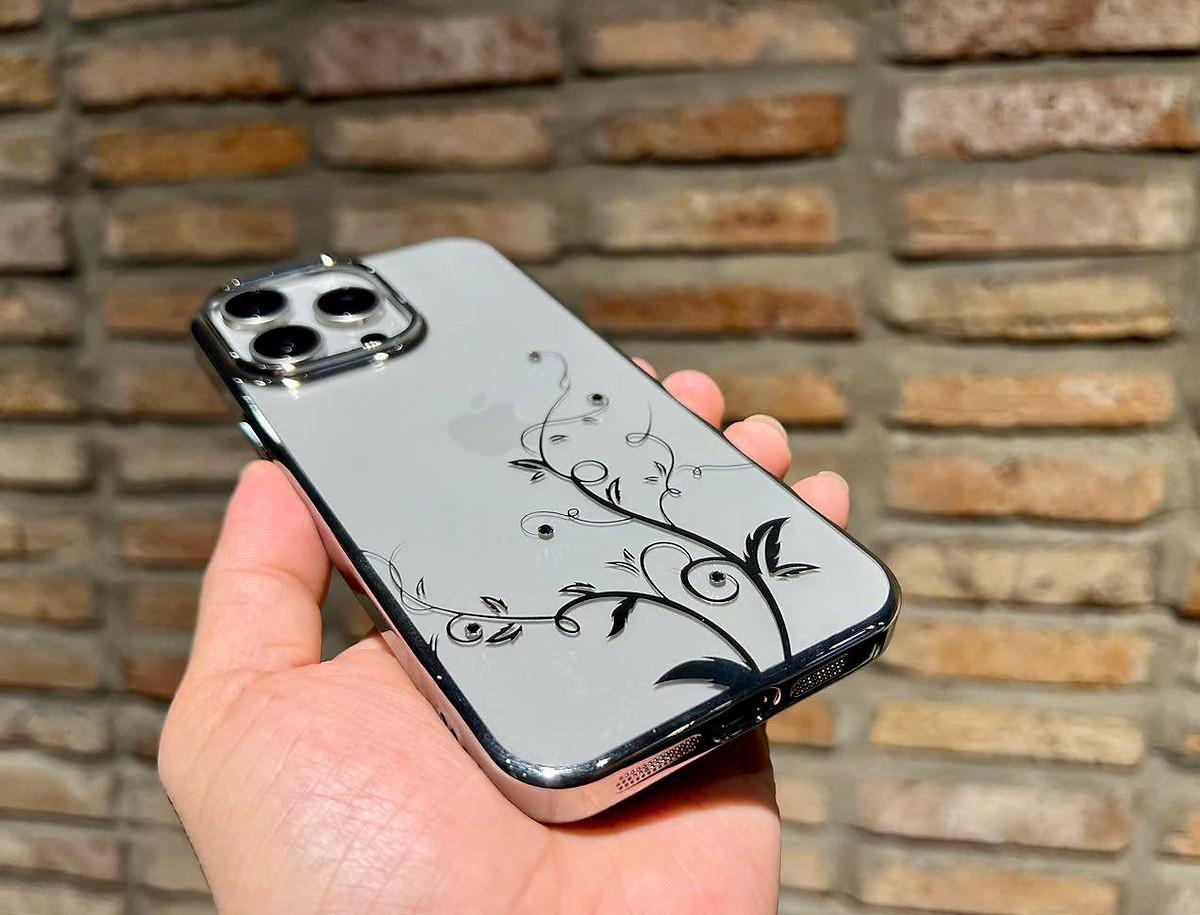 Ốp lưng cho iphone 15 pro max Memumi hoa đính đá Swarovski cực sang siêu mỏng nhẹ - hàng chính hãng