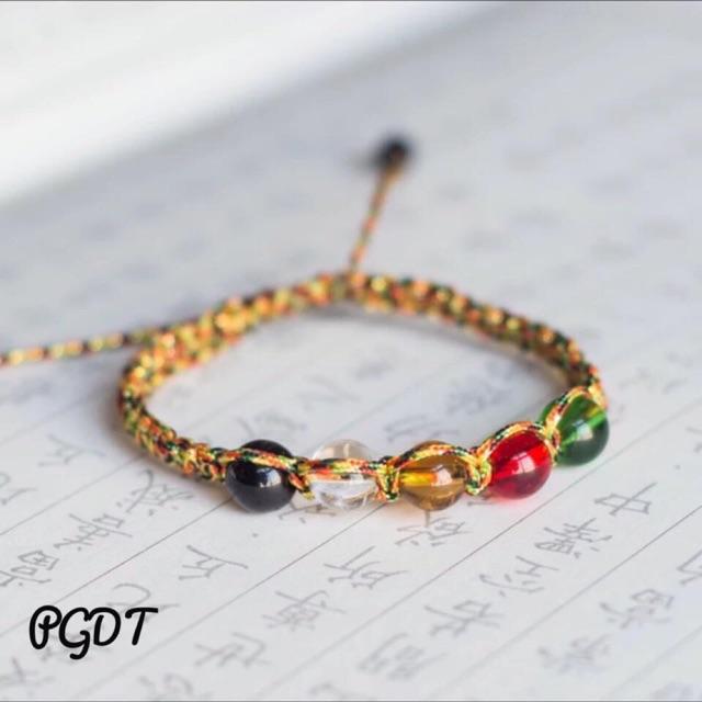 Vòng chỉ ngũ sắc