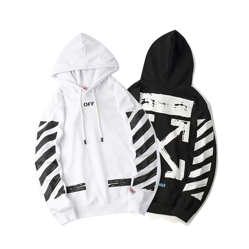 Áo hoodie màu đen trắng họa tiết mũi tên chéo