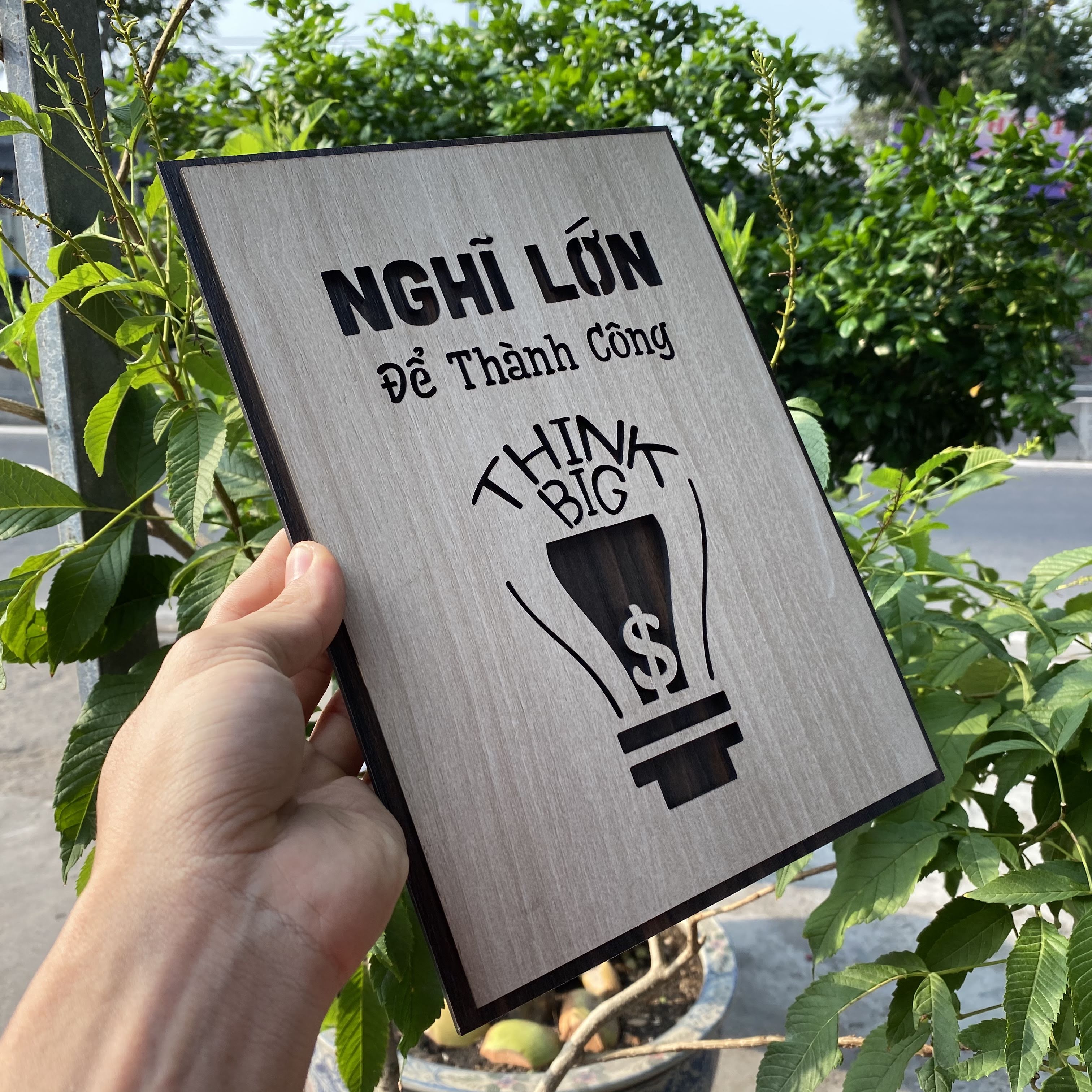 Tranh treo tường truyền động lực tạo thêm sức mạnh tư duy đột phá sáng tạo TBIG030 "Nghĩ lớn để thành công"