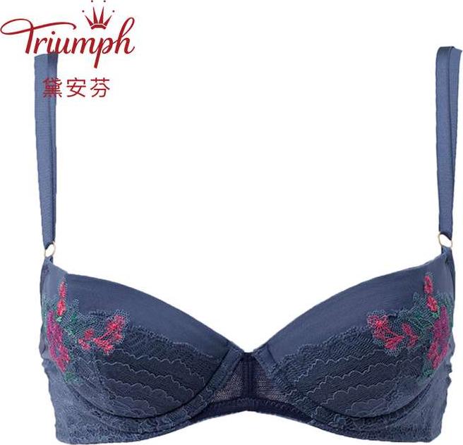 Áo Ngực Triumph Captivating WHU 16-8256 Lấp lánh Sang Trọng