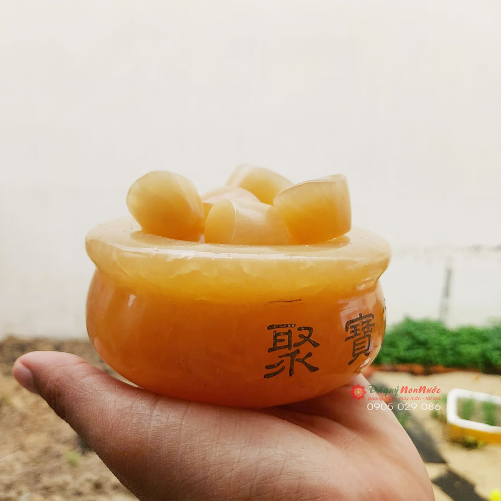 Hũ vàng tài lộc phong thủy đá Ngọc hoàng long đá Non Nước
