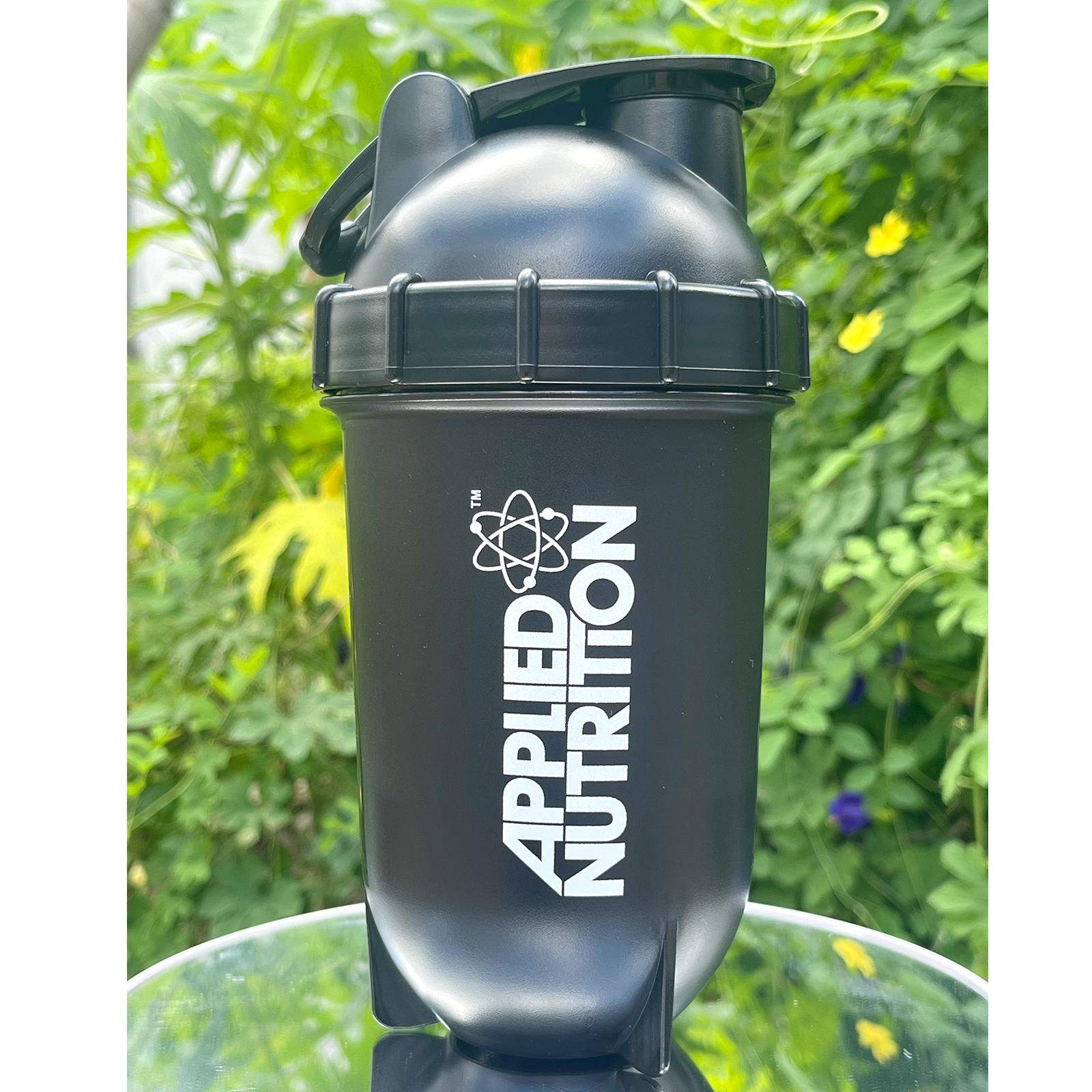 Bình lắc Shaker pha sữa cho người tập GYM hiệu APPLIED NUTRITION - Bình nước thể thao Shaker 400 ml