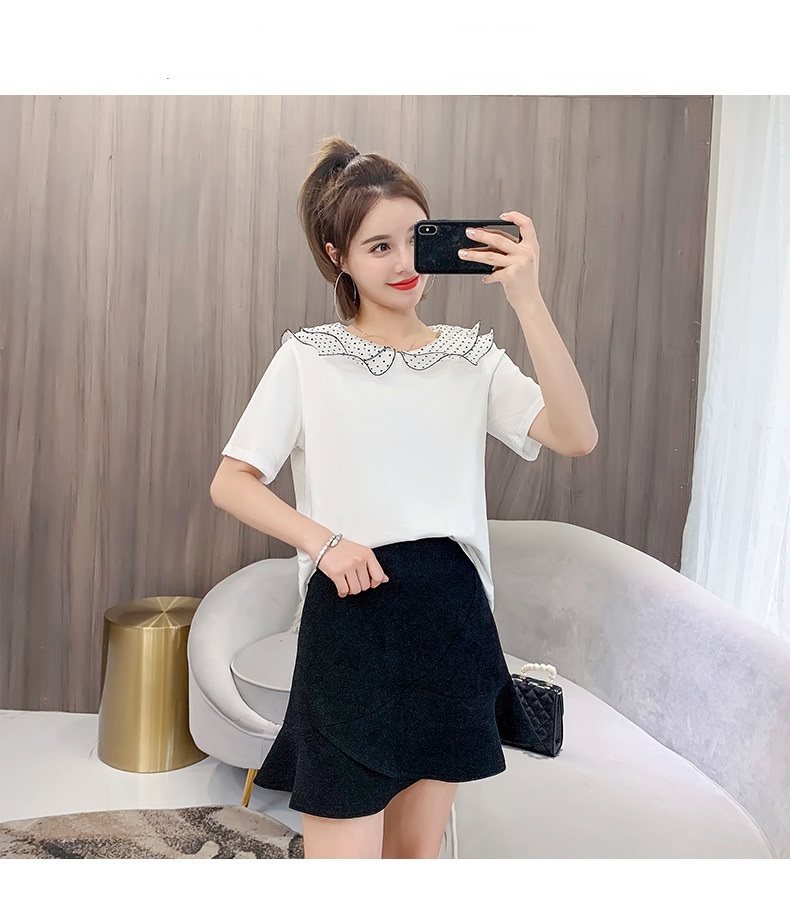 Áo thun phối ren cổ sen AN35