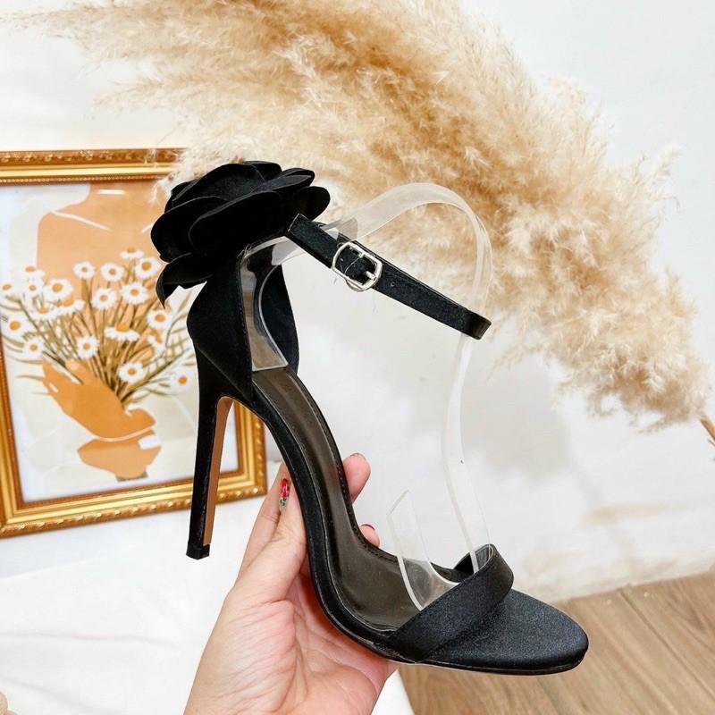 GIÀY SANDAL HOA TRÀ HẬU GÓT NHỌN 9 PHÂN